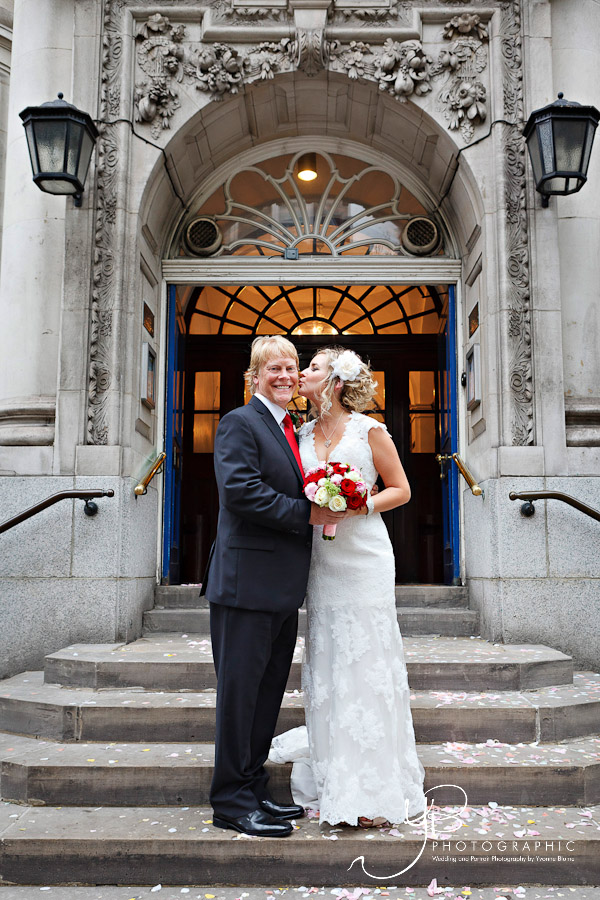 Wedding Portraits on the steps of Chelsea Register Office