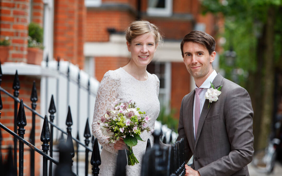 Chelsea Register Office Summer Wedding with London Portraits